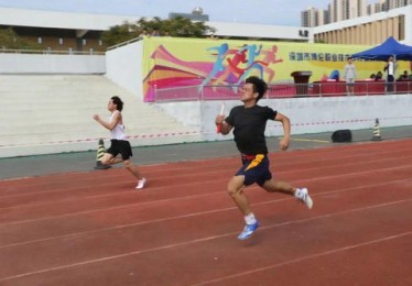 重庆趣味水上小奥运，为奥运健儿加油助威
