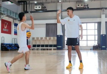 笃信健行，俱乐部助力勇夺特奥会篮球冠军！