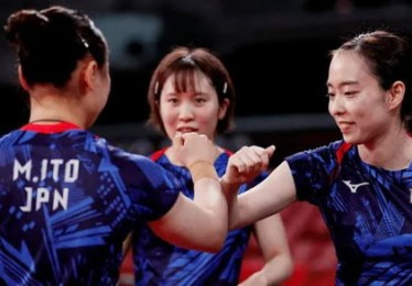 孙颖莎完胜阿库拉，晋级巴黎奥运女单八强