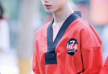 体育生程子涛