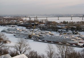 金牛区顶峰水岸汇景小区，疫情下的社区守护与生活启示