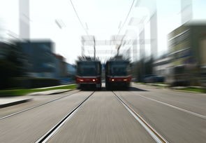 探索城市交通的脉搏，今天限号多少？