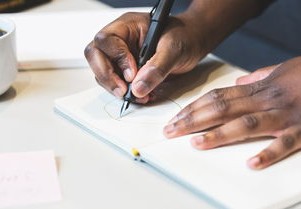 成都1入境人员阳性，了解、预防与应对策略