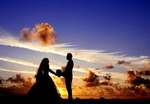 吕梁民政局，别为了领1500又结婚又离婚，婚姻岂是儿戏？