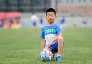 足球激情的碰撞，法国与阿尔巴尼亚的绿茵对决