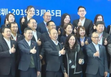 深圳卫视直播在线观看高清