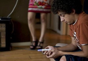 女子怀孕3个月网红男友要分手，情感与责任的较量