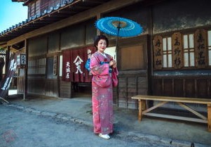 甄嬛传演员在社交平台上的团建活动，一次深入解析与文化现象