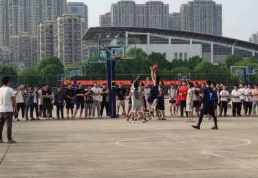 体育俱乐部可以培训吗