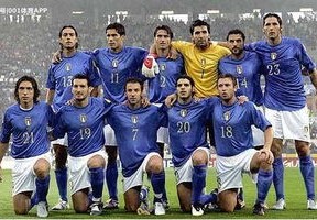 欧洲杯是由欧洲足球协会联盟（UEFA）举办的