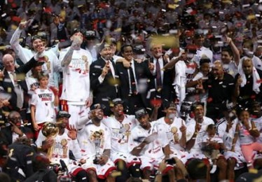 **2022年NBA总决赛回顾

**
