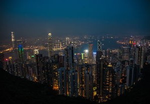 香港特区政府总部遭泼漆事件，维护法治与公共秩序的坚定立场