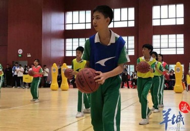 大学体育课篮球考试项目