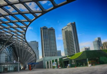 春茧体育馆外面能听到吗