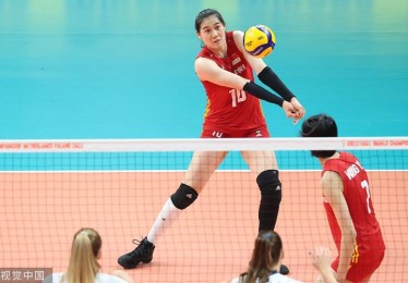中国女排今晚比赛直播视频回放