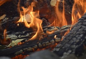 激战擂台，重量级王者对决，职业拳击的热血燃烧瞬间