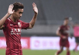 泰国国脚埃卡尼拍卖球衣，筹款援助清莱洪灾