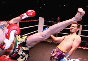 激战泰伦国青02战队，青春风暴对决亚洲新势力，中泰足球未来碰撞的火花