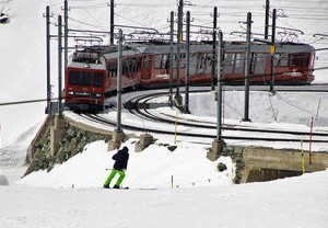 地铁3号线爆炸？深圳警方，不实