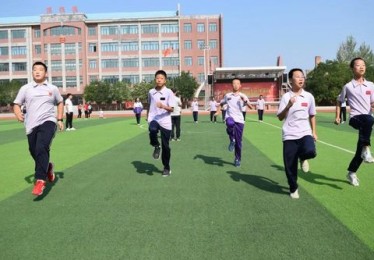暑假体育锻炼计划表格怎么填