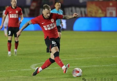 亚泰补时绝杀北京国安长春主场的赛季首胜之战