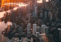 呼和浩特战疫，草原都市的坚韧与希望