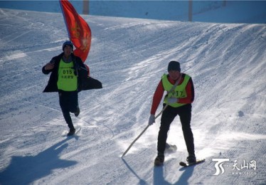 为什么欧洲杯老是滑雪比赛