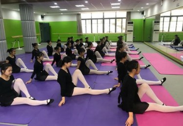 江苏体育教师招聘信息