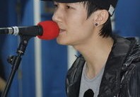 陈楚生冠军歌曲是哪首
