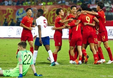国足热身赛阿根廷比赛