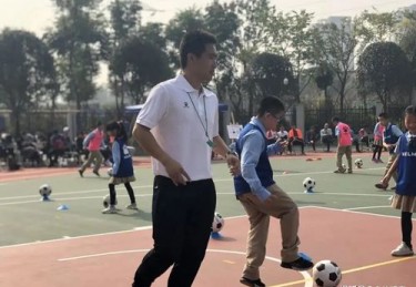 体育教育专业容易当老师吗