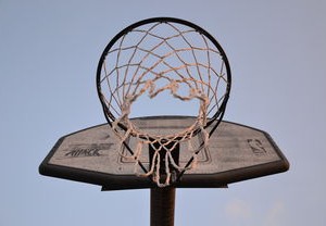 探索篮球世界，最佳NBA观看软件和应用推荐