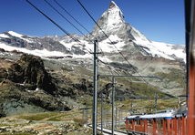 穿越阿尔卑斯山，意大利与瑞士的文化交融与旅行探索