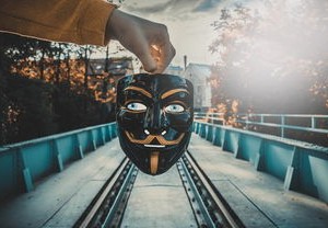 巴基斯坦火车遭劫持事件，深入解析与应对策略