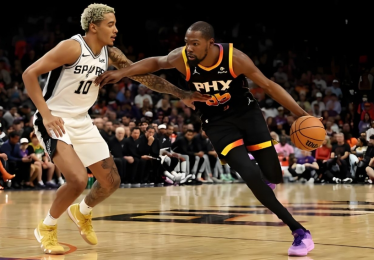2025 NBA转会窗口！重磅交易大猜想，哪些巨星即将改换门庭？