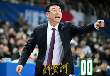 动态｜男篮集训大名单崔永熙不会赴美詹姆斯续约天津