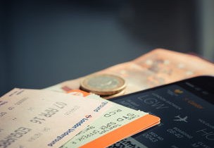 外交部回应李嘉诚集团海外港口出售事件