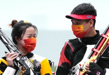 一枪不丢！混合团体双向飞碟铜牌赛中吕健林枪全中！