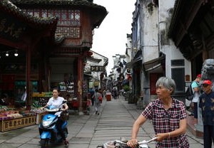 温州传奇，一位75岁老人的电驴之旅至拉萨