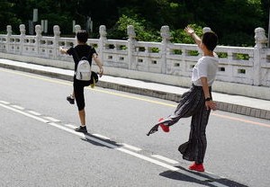 国庆假期这群人全程加班