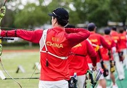 一箭指巅峰，射箭比赛的极致体验

**