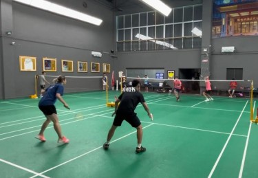 珠海体育中心羽毛球俱乐部怎么样
