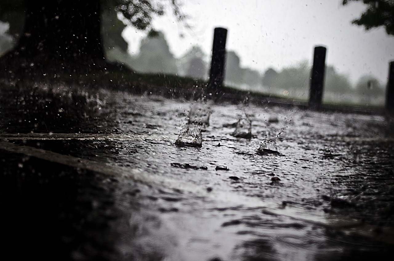 湖南首现连续二十四小时降雨超过六百米毫米极端暴雨纪实