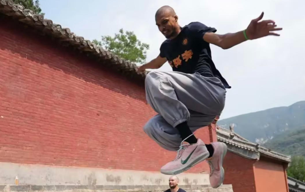 曝文班回归在即！获准参加篮球活动，少林之旅没白去！